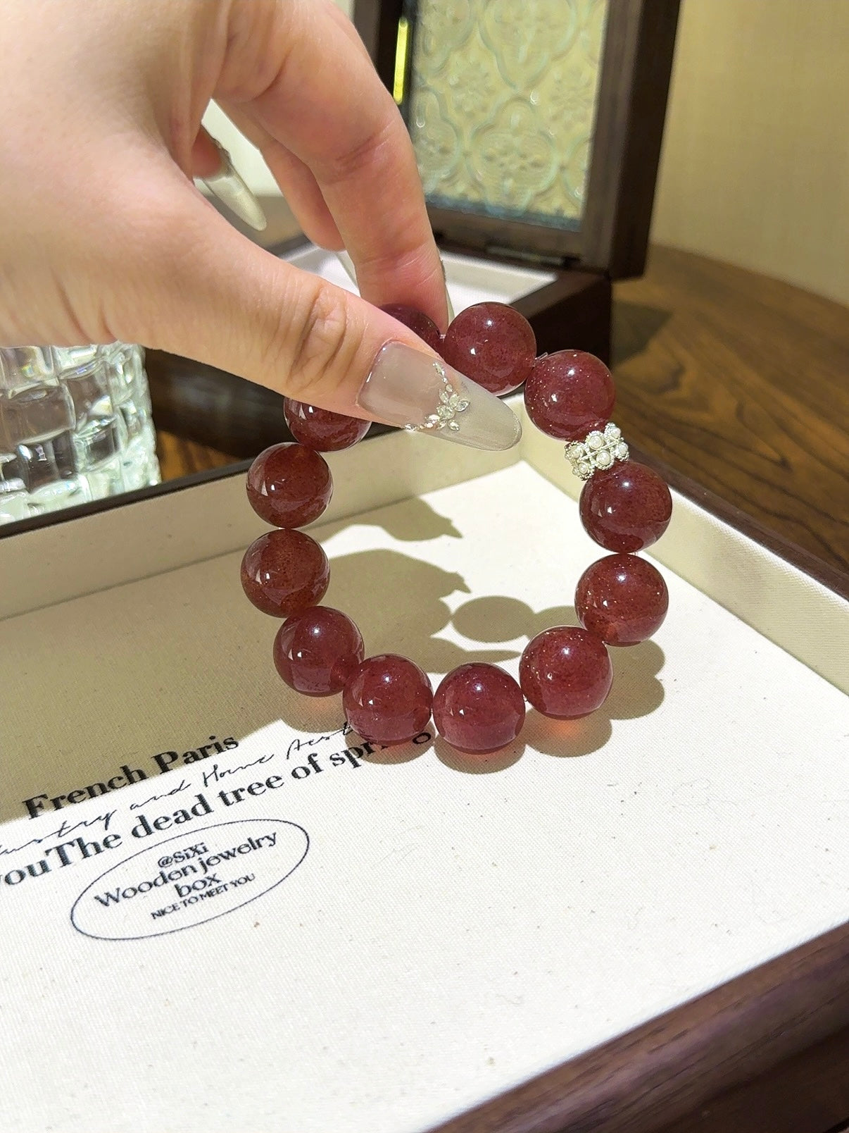 ▫️▪️ Strawberry crystal bracelet